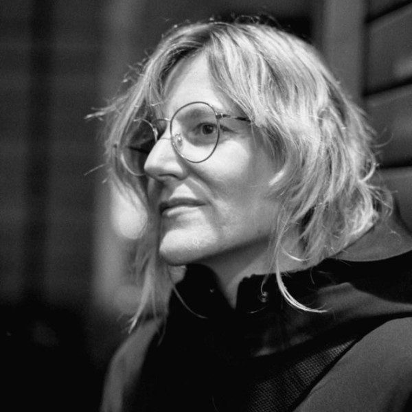 Come Elisa è passata da pensare che non avrebbe mai trovato un partner che andasse bene per lei a scegliere e innamorarsi di un uomo che la mette al numero uno delle sue priorità, con cui ha progettato una vita insieme.🔥💖